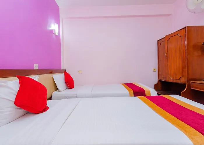 Oyo 802 Digambara Regency Pvt Ltd Hotel 3*