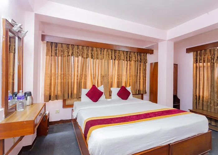 Hotel Oyo 802 Digambara Regency Pvt Ltd