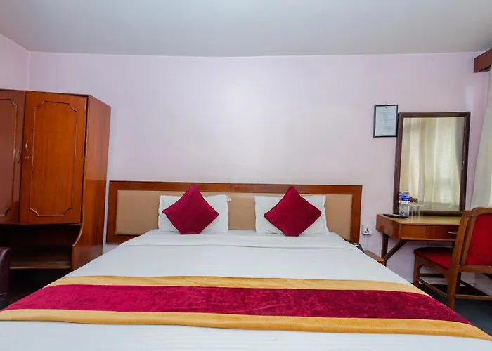 Hotel Oyo 802 Digambara Regency Pvt Ltd